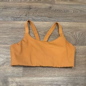 Girlfriend Collective Lou V-Back Sports Bra – Small – No Pads – Color Saddle